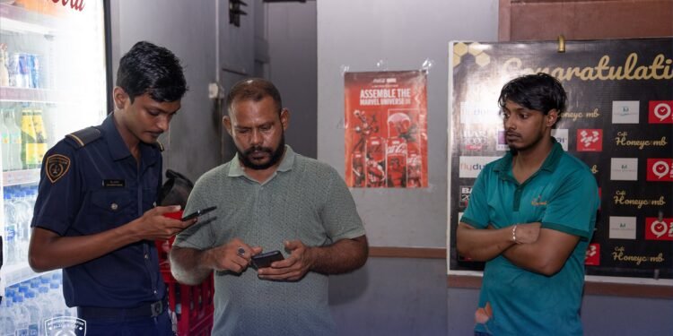 މާލޭގައި ގަވާއިދާ ހިލާފަށް އުޅުނު ބިދޭސީންތަކެއް  އަތުލައިގެންފި