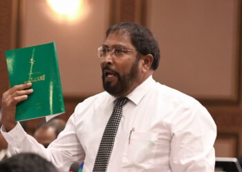 ގާސިމް ސަރުކާރަށް: ގައުމު އިނދަޖައްސާ ނުލާ ސަލާމަތްކޮށްދީ