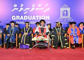 ރާއްޖޭގައި ޑޮކްޓަރުކަން ކިޔެވި ފުރަތަމަ 21 ދަރިވަރުން ދަސްވެނިވެއްޖެ