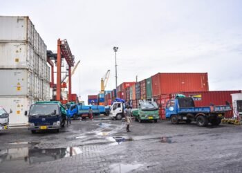 އަމިއްލަ ބޭނުމަށް ޑިއުޓީ އާ ނުލައި ގެނެވޭނީ 10،000ރ ގެ ތަކެތި ކަމަށް ކަނޑައަޅައިފި