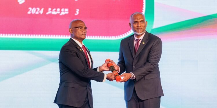 ނިޝާން އަސްކަރީގެ ވެރިކަމުގެ އިއްޒަތް މޫސާ ޖަލީލަށް އަރުވައިފި