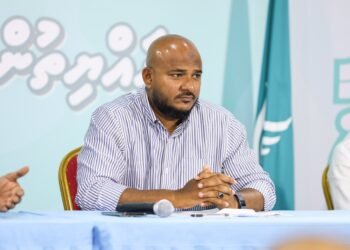 އެމްޑީޕީން ބުނާ ގޮތަށް ބަޖެޓް ހަދައިފި ނަމަ ދެމަސްތެރޭ މުޅި ގައުމު ބަނގުރޫޓުވާނެ: ސުޖާއު