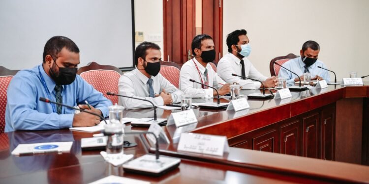 ނޫސްވެރިކަމުގެ އެވޯޑުތަކާ ގުޅޭ މައްސަލަ އޭސީސީން ތަޙްޤީޤުކުރަން ފަށައިފި