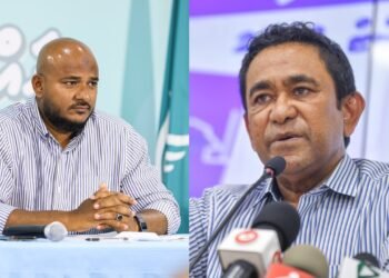 ސުޖާއު ރައީސް ޔާމީނަށް: ދެން މަދީ އެމްޑީޕީ ޕޯޑިއަމްގައި ދެއަތަށް ދެތިލަފަތް ލައިގެން ހުރެ ވާހަކަ ދެއްކެވުން އެކަނި