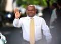 ‏ދައުލަތުގެ ބަޖެޓުގެ އެންމެ ބޮޑު ދެ ބަޔަކީ މުވައްޒަފުންގެ މުސާރަ އާއި ތަރައްޤީގެ މަޝްރޫޢުތައް: ޢަބްދުއްالله ޝާހިދު