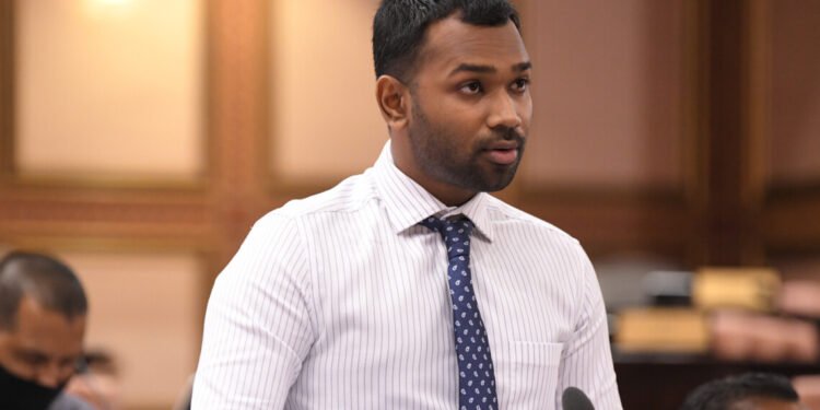 މީޑިއާ ބިލާ މެދު ކަންބޮޑުވުން ފާޅުކޮށް، ހުށަހެޅި ކުއްލި މައްސަލަ ބަލައިނުގަނެ ބޭރުކޮށްލައިފި