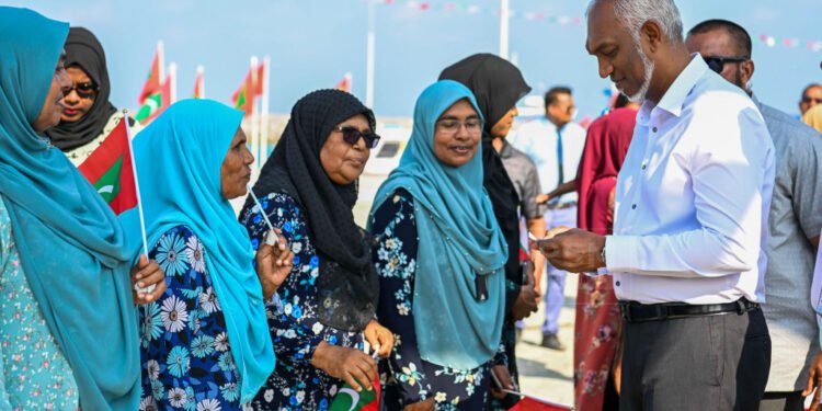 އަންނަ އަހަރަށް ލަފާކުރާ ބަޖެޓުގައި އެންމެ އިސްކަމެއްދެއްވީ ރައީސްގެ ވައުދުތައް ފުއްދަން: ސާޢިދު