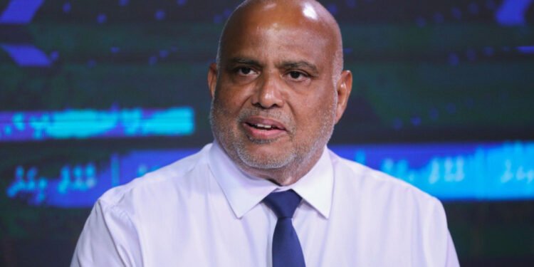 އާރބަން ސެންޓަރުތަކުގައި އާބާދީގެ މިންގަނޑަކީ މަދުވެގެން 10،000 މީހުން: ގެދޮރުވެރިކަމާބެހޭ ވަޒީރު