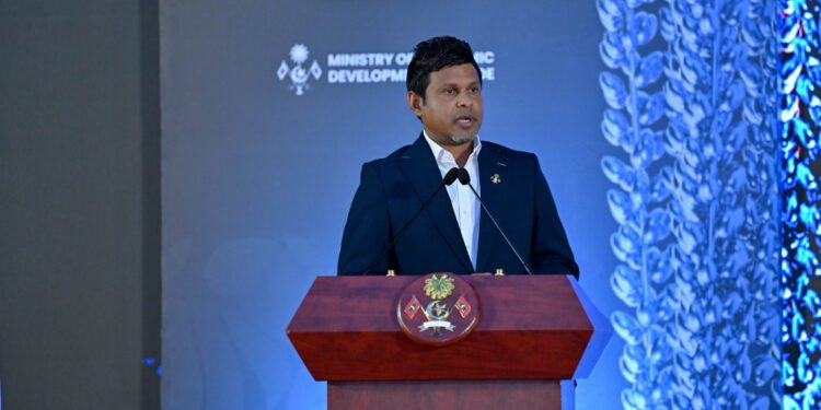 އިޤްތިޞާދު އިތުރަށް ކުރިއަރުވަން އެންމެން ގުޅިގެން މަސައްކަތްކުރުމަށް އިލްތިމާސްކުރަން: ނައިބު ރައީސް