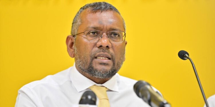 ވެރިކަމަށް ކުރިމަތިލުމުގެ ޝައުގުވެރިކަން އެބަހުރި: ފައްޔާޒް