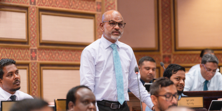 އާސަންދަ ނިޒާމުގެ ހާލަތު ގޯސްވެ، މުޅިން އާ ސްކީމެއް އަލުން ފަށަން ވަނީ ޖެހިފަ: ނާޒިމް