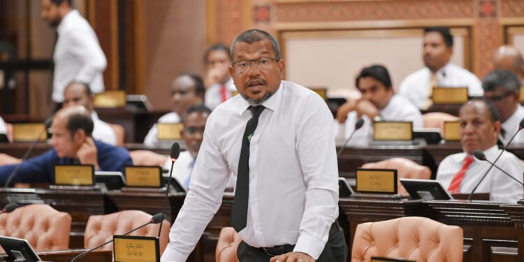 އާސަންދަ މެދުނުކެނޑޭނެކަން ޔަގީންކުރަން އިދިކޮޅު އެމްޑީޕީން މަޖިލީހަށް ހުށަހެޅި ކުއްލި މައްސަލަ ބޭރުކޮށްލައިފި