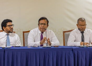 ޣަފޫރު ރައީސް މުއިއްޒުއަށް: ކޮބައިތޯ ކަނޑާލި 280 މުވައްޒަފުންނަކީ؟