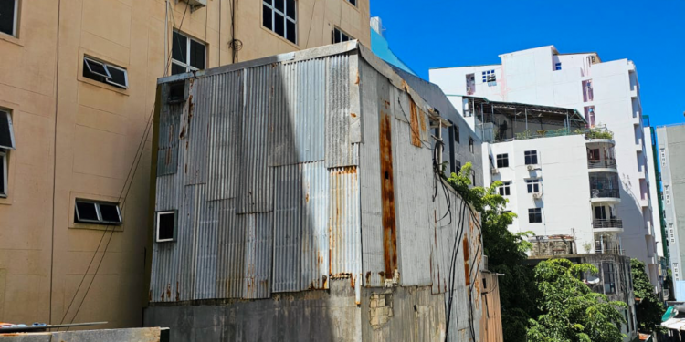 ޤައުމުގައިތިބި މަދު މަހުޖަނުންގެ މުއްސަނދިކަން ގުޅިފައިވަނީ ފަތުރުވެރިކަމާ!