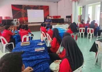 މަޖީދިއްޔާ ސްކޫލު ސްޓޫޑެންޓް ޔޫނިއަންގެ ދަރިވަރުންނަށް ލީޑަޝިޕް ސެޝަނެއް ކުރިއަށް ގެންގޮސްފި