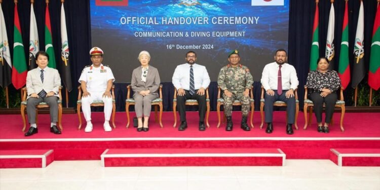 ކަނޑުމަތީގެ ސާޗް އެންޑް ރެސްކިޔު އޮޕަރޭޝަންތަކުގައި ބޭނުންކުރާ އާލާތްތަކެއް ޖަޕާނު ސަރުކާރުން އެމްއެންޑީއެފްއަށް ހަދިޔާކޮށްފި