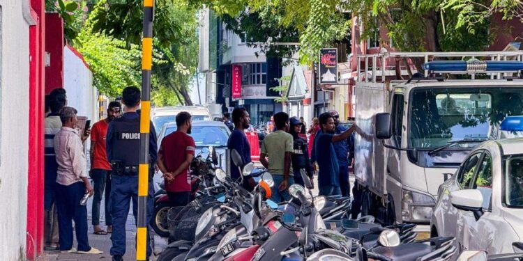 މުލިއާގޭ ސަރަޙައްދުގައި ބިދޭސީންތަކެއް އިހުތިޖާޖުކޮށްފި