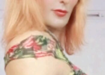 ފޮޓޯ: ސޯޝަލް މީޑިއާ