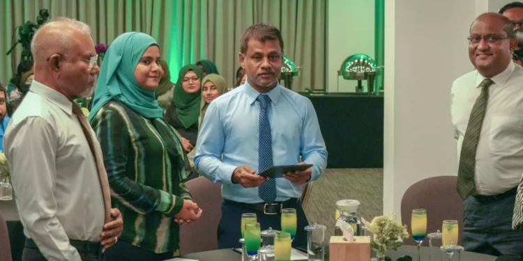 ތުއްތު ކުދިންގެ“ ޗައިލްޑް ހެލްތު ރެކޯޑް“ ފޮތުގެ ގިނަ މައުލޫމާތު ޑިޖިޓަލްކޮށްފި