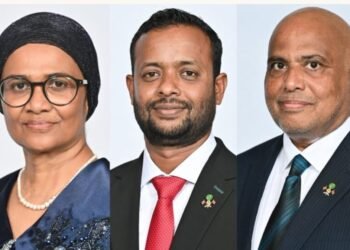 ދެމިނިސްޓްރީއެއް އެއްކޮށްލާ، ކެބިނެޓަށް ބަދަލުތަކެއްގެންނަނީ