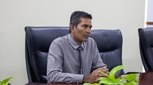 ފަޒުލް އާއި ފަޒީލް ހިމެނޭހެން 20 މީހެއްގެ ޕާސްޕޯޓް ހިފަހައްޓައިފި