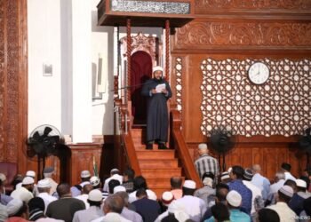 ކީރިތި ޤުރުއާން އާއި މެދު ޝައްކުތަކާއި ޝުބުޙުތައް އުފައްދަން ބަޔަކު އަބަދުވެސް މަސައްކަތް ކުރޭ – ހުކުރު ޚުޠުބާ