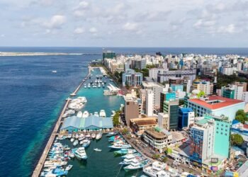 އޮންލައިންކޮށް ވިޔަފާރި ކުރުމުގައި ސަމާލުވުމަށް ދިވެހި ފުލުހުން އިލްތިމާސް ކުރައްވައިފި