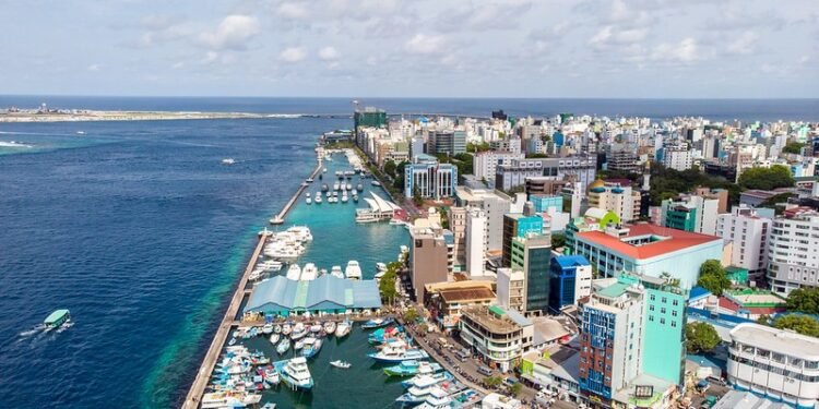 އޮންލައިންކޮށް ވިޔަފާރި ކުރުމުގައި ސަމާލުވުމަށް ދިވެހި ފުލުހުން އިލްތިމާސް ކުރައްވައިފި