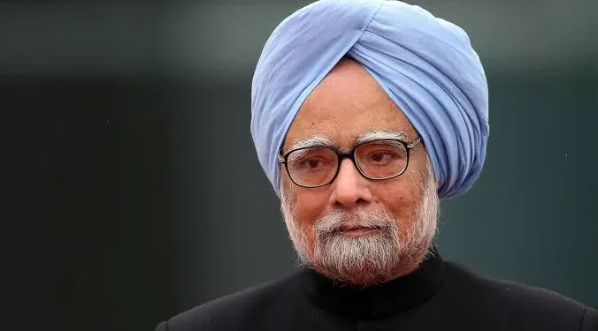 އިންޑިއާގެ ކުރީގެ ބޮޑުވަޒީރު ޑރ. މަންމޯހަން ސިންގް، އަވަހާރަވެއްޖެ