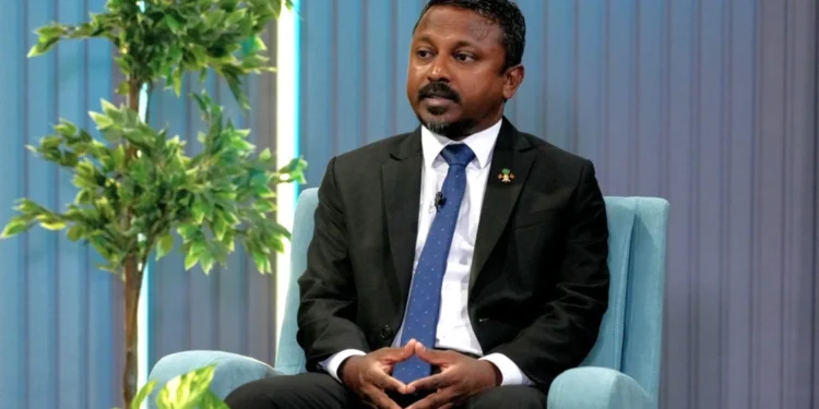 ކުރީގެ ސަރުކާރުން ބަދަލު ދޭން ހެދި އެއްބަސްވުންތައް ހުއްޓުވައިފި