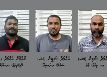 ޓެކްސީ ޑްރައިވަރުންގެ މުޒާހަރާއިން ހައްޔަރުކުރި ތިން މީހުންގެ ވަނަވަރު ފުލުހުން އާއްމުކޮށްފި