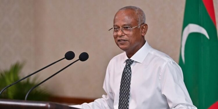 އާންމުއެތައް ރައްޔިތެއްގެ ޒާތީ މަޢުލޫމާތު ނަހަމަ ގޮތުގައި ބޭނުންކޮށް އޮޅުވާލައިގެން ޕީއެންސީއަށް އެބަ ވައްދާ: ރައީސް ސޯލިހު