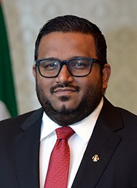 ”އިންޑިއާ އައުޓް“ ކެމްޕޭން އެއީ ރައީސް ޔާމީނު ދެމެހެއްޓި ނަފުރަތެއް: އަދީބު