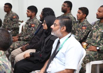 އޯސީޕީޕީގެ ފަރާތުން ކުރިއަށް ގެންދާ އޮއިލް ސްޕިލް އިމަޖެންސީ ރެސްޕޮންސް ޓްރެއިނިންގ ޕްރޮގްރާމްގައި އެމްއެންޑީއެފް ކޯސްޓްގާޑުންނާއި ސްރީލައްކާގެ ކޯސްޓްގާޑުން ބައިވެރިވެއްޖެ
