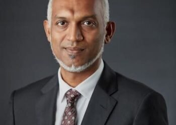 ޣައްޒާއަށް ދޭ ހަމަލާތައް މެދުކަނޑާލަން ނިންމަން މެދުވެރިވެދިން ފަރާތްތަކުގެއަގު ރައީސް މުޢިއްޒު ވަޒަންކުރައްވައިފި