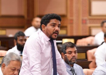 ރިޔާސީ ބަޔާން އިއްވާ ޖަލްސާގެ ތަޅުމުގައި ރައީސްއަށް އަޑުއިއްވާނަން: މެމްބަރު މައުރޫފު ޛާކިރު