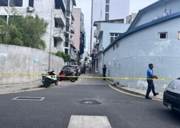 މާލޭ މަގުމަތިން ޒަހަމްތަކަކާއިއެކު މީހަކު ފެނިއްޖެ