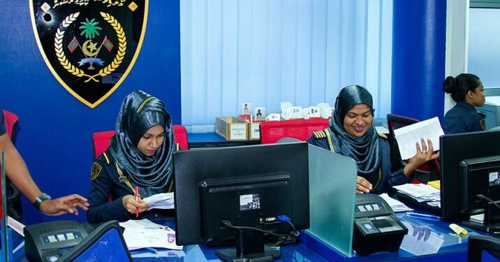 ރާއްޖެއިން ބޭރުން ގެންނަ ހާފިޒުންގެ ވިސާއަށް އެދި ހުށައެޅުމުގެ ފުރުޞަތު ހުޅުވާލައިފި