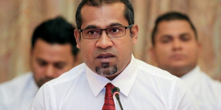 ޚާރިޖީ ވަޒީރު ޑރ. ޢަބްދުﷲ ޚަލީލް ސުވިޒަލޭންޑްގެ ޖެނީވާއަށް ވަޑައިގެންފި