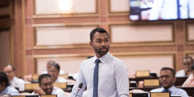 އެސްޓީއޯގެ އެޕްރޫވްޑް ލިސްޓްގައި ހިމެނޭ ބޭސްވެސް މިހާރު ރާއްޖޭގައި ލިބެންނެތް: މީކާއީލް