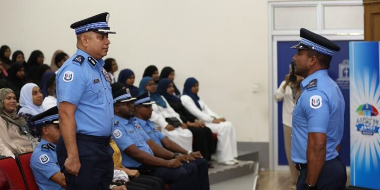 ގައުމީ ޔުނިވަސިޓީގެ ދަރިވަރުންނަށް ކުރިއަށް ގެންދިޔަ ރާސްތާ ޕްރޮގްރާމް ނިންމުމުގެ ރަސްމިއްޔާތު ބާއްވައިފި