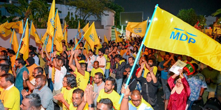 މަޖިލީސް ހުޅުވާ ދުވަހު އެމްޑީޕީން އިހުތިޖާޖު ކުރަން ނިންމައިފި