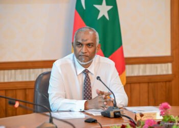 ދިވެހީންގެ ސިޔާދަތު ރަމްޒުކޮށްދޭ ކޮންމެ ލަފްޒެއްވެސް ގުޅިފައިވަނީ ދިވެހި ބަހާ : ރައީސް