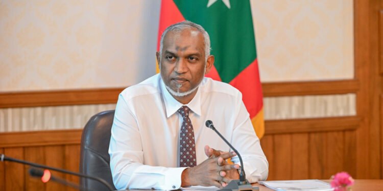 ދިވެހީންގެ ސިޔާދަތު ރަމްޒުކޮށްދޭ ކޮންމެ ލަފްޒެއްވެސް ގުޅިފައިވަނީ ދިވެހި ބަހާ : ރައީސް