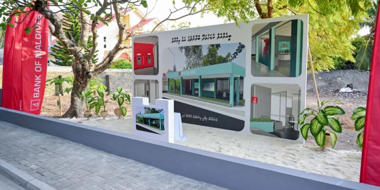 ދ. ކުޑަހުވަދޫގައި އަލަށް އިމާރާތްކުރާ ބީއެމްއެލްގެ އިމާރާތުގެ ބިންގާ އަޅައިފި