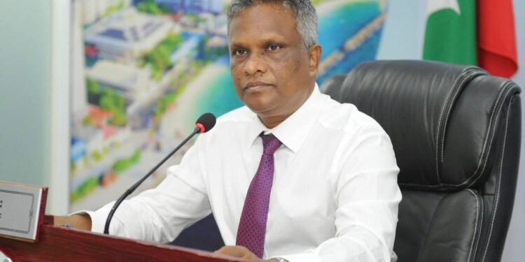 މާލޭގައި އުޅޭ ބުޅަތައް ފެސިލިޓީއަށް ނުގެންގޮސް، މަގުމައްޗަށް މަރުވާން ދޫކޮށްލުމަކީ ހިތާމަކުރާ ކަމެއް : މޭޔަރު އާޒިމް