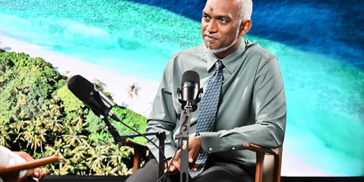 ޒުވާން ޖީލު ދުންފަތާ ދުރުކުރުމަށް އެކަށައަޅުއްވާފައިވާ ޖެނެރޭޝަނަލް ބޭންގައި ހިމެނޭހުށައެޅުއްވުންތައް ރައީސް ހިއްސާކުރައްވައިފި