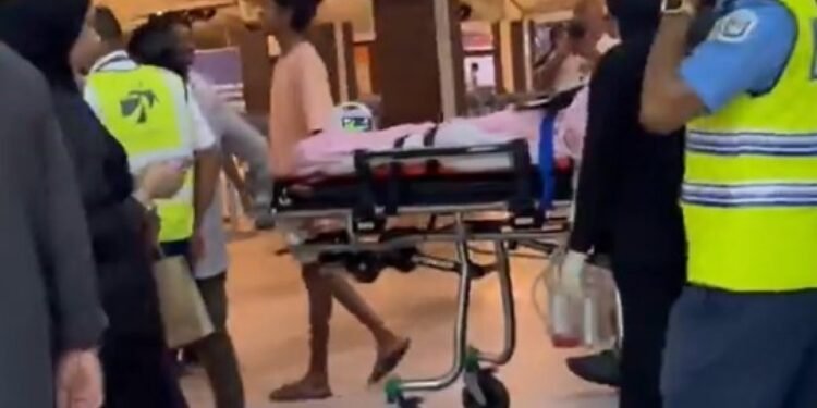 ޔުމްނު އިތުރު ފަރުވާއަށް ރާއްޖެއިން ބޭރަށް ގެންދަން އެއާޕޯޓަށް ގެންގޮސްފި