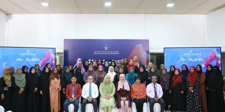 ”އަންހެންވެރިންގެ ސައްލާ“ މަސައްކަތު ބައްދަލުވުމުގައި މުޙިއްމު 3 ކަރުދާހެއްގެ މައްޗަށް ބަލައިލެވިފައިވޭ : ޢާއިޝަތު ސުދުފާ