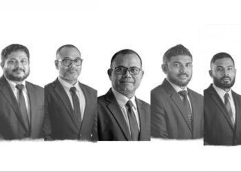 އެމްޓީސީސީގެ ކުރީގެ ސީއީއޯ އާއި ހަތަރު މުވައްޒަފަކަށް ދައުވާކުރަން ޕީޖީ އަށް ފޮނުވައިފި